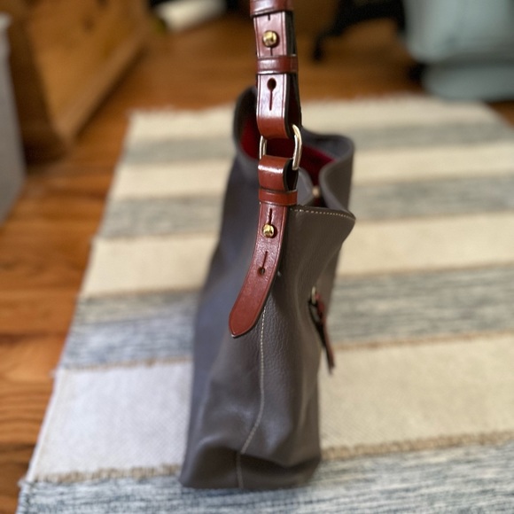 Dooney & Bourke pocketbook - Picture 3 of 7